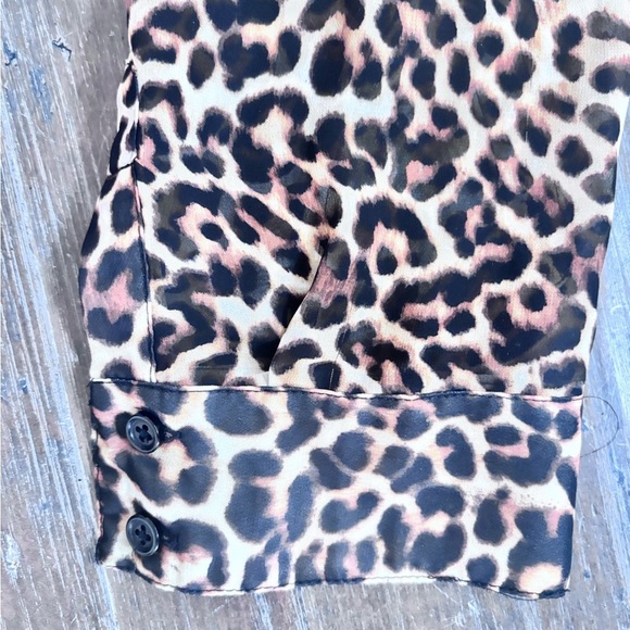 Chico's Asymmetrical Leopard Tunic Top Brown and Black Size 0 (Small) - Picture 7 of 10